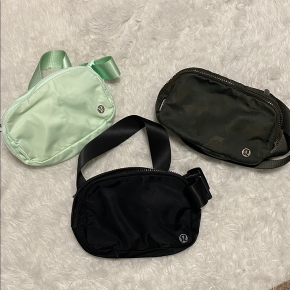 Lululemon Mini Belt Bags bundle Set athletic travel athleisure - Picture 2 of 9